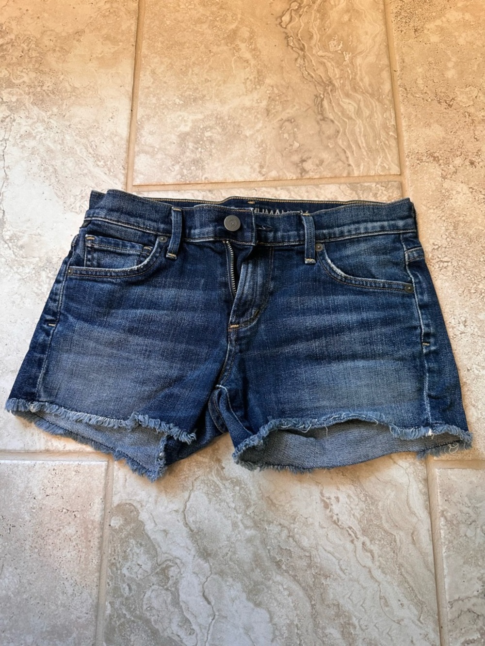 Citizens of Humanity Medium Rise Dark Blue Denim Cutoff Shorts sz 24
